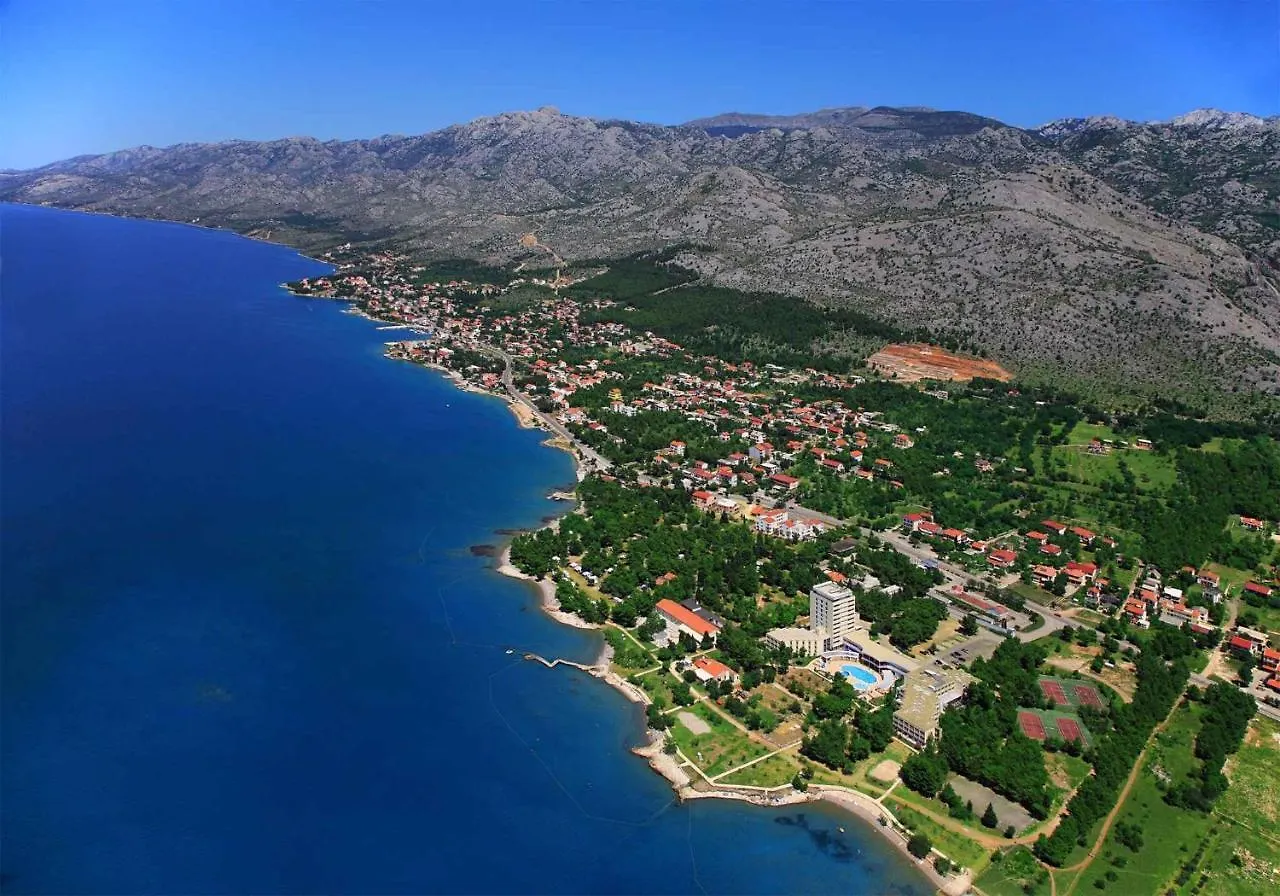 Apartment In Starigrad-Paklenica 6806 Croácia